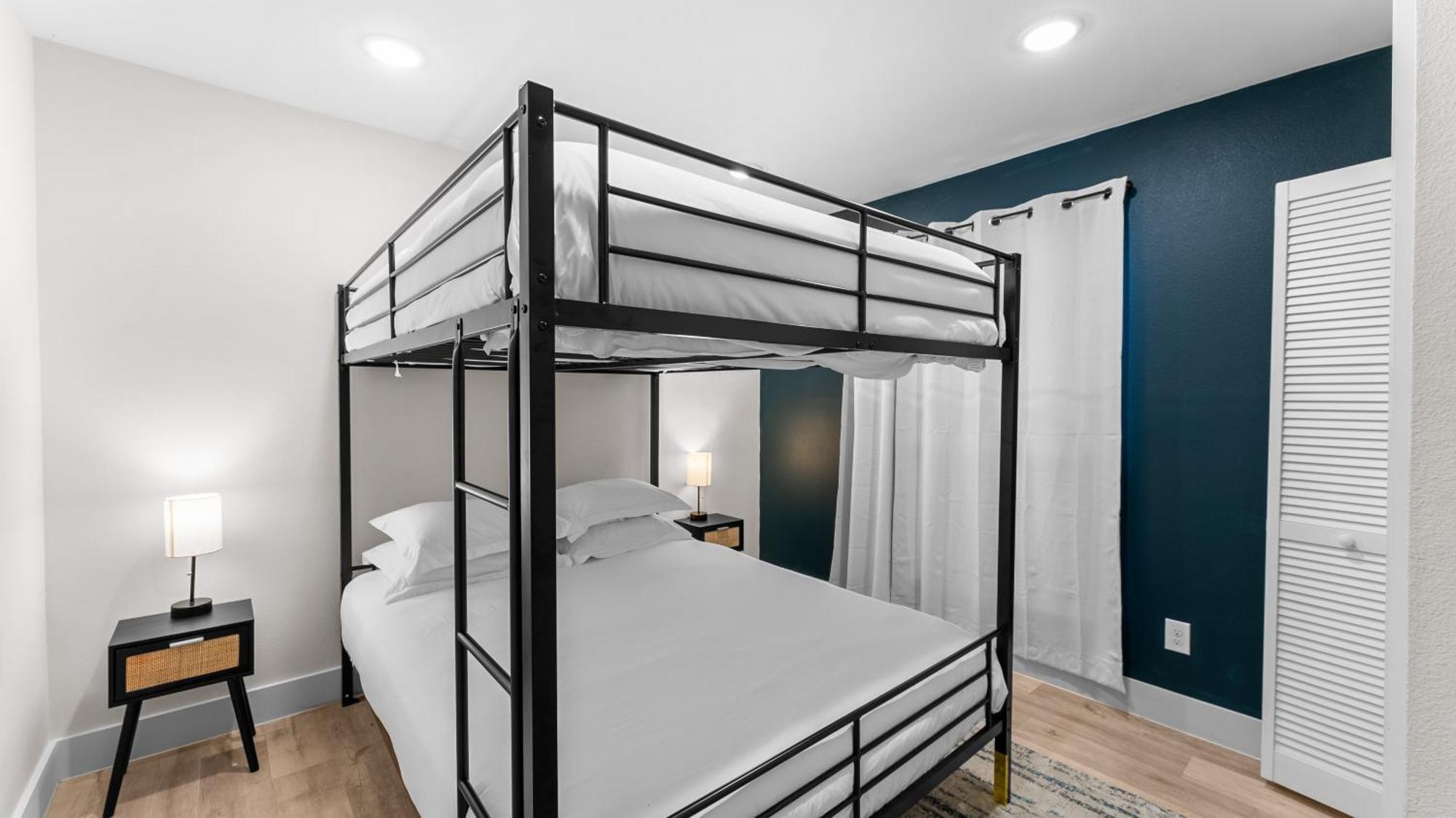 Stylish 2 Bed 1 Mile To Downtown Free Parking Vila Dallas Exterior foto